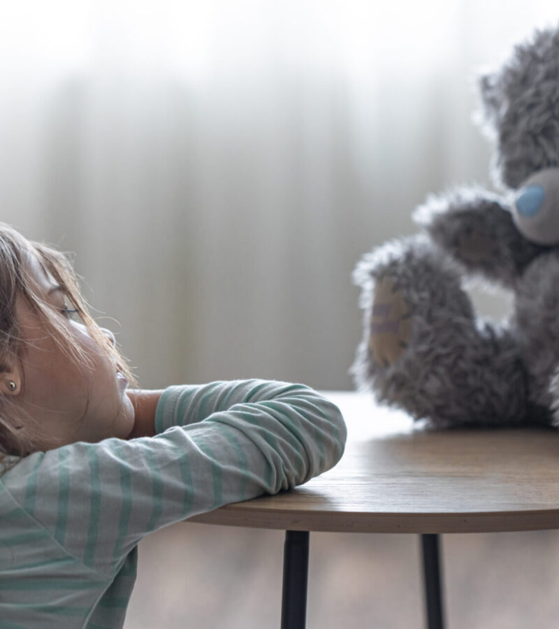Little girl looks at her teddy bear, a child with a favorite toy on a blurred background copy space. SSUCv3H4sIAAAAAAAACpyRz27DIAzG75P2DhHnRkpL/jR7lWoHh7gNKoUKSKep6rvPQKg474Z/tj/7M8/Pj6piEzgp2Ff1DBHFUqnVeQteGk242W3cop7RluRhed+UAGfpjZWgSjiBF4uGGxLUq1IBv2KSOQ9+dejC9A0J8HghjQTfEmnFU4qrnIhJ6qAUY7uCuXWKLKMk/q/O9PjObuCCWvzGhQsjFhVCMnJKpez649HeSmuwztIUrh5GgAoFvFC6WymkvhRtxi/x7LlNmFV7G1Z4b86UMXeYVDjxmTQx8wWco/I582KQoE82t2KONj4a2FTZTD8Rwj0/DIdj2zXjwPk4jvy4FaTfWyTpxHWyEMXiKufSugwb0L33Xd83XX1u20PdTv2+nsYz1C0g74axHRrkdPjXHwAAAP//AwC7ztR/mAIAAA==